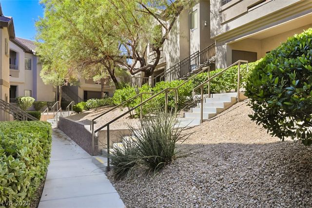 8250 North Grand Canyon Drive 1137, Las Vegas, NV 89166