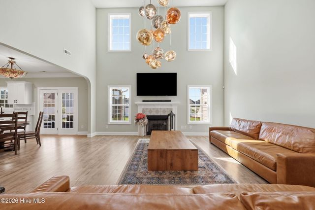 2950 Cragburn Place, Fayetteville, NC 28306