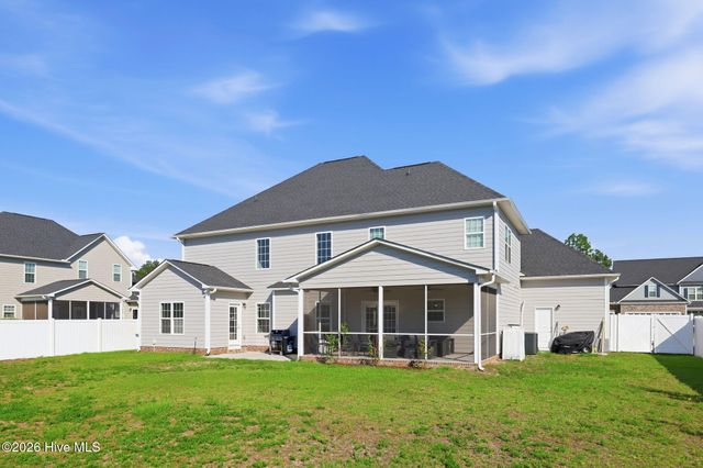 2950 Cragburn Place, Fayetteville, NC 28306