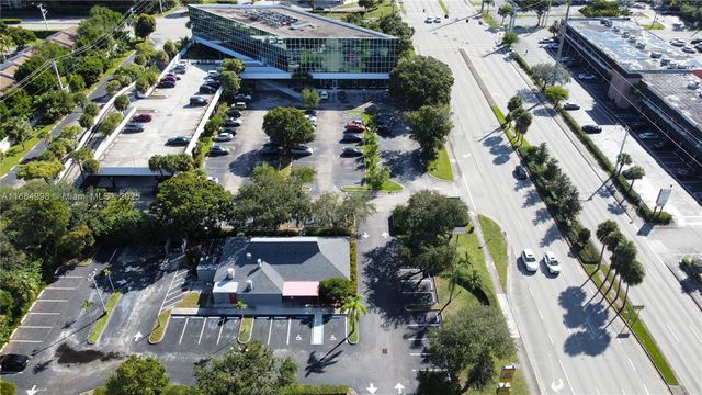 2759 W Oakland Park Blvd, Oakland Park, FL 33311