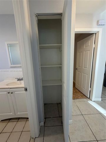 16920 NE 4th CT Back, North Miami Beach, FL 33162