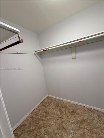 16920 NE 4th CT Back, North Miami Beach, FL 33162