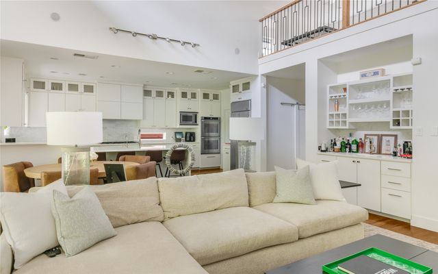 3811 Valley Ridge Road, Dallas, TX 75220