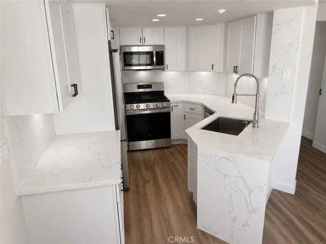 2604 Avenida Del Vista 102, Corona, CA 92882
