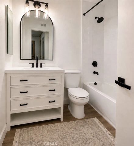 2604 Avenida Del Vista 102, Corona, CA 92882