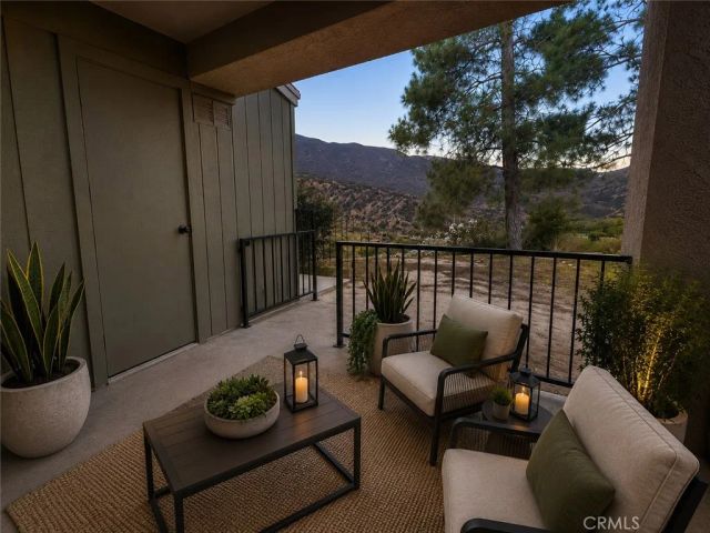 2604 Avenida Del Vista 102, Corona, CA 92882