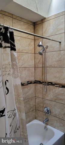 6324 N GRATZ ST, Philadelphia, PA 19141