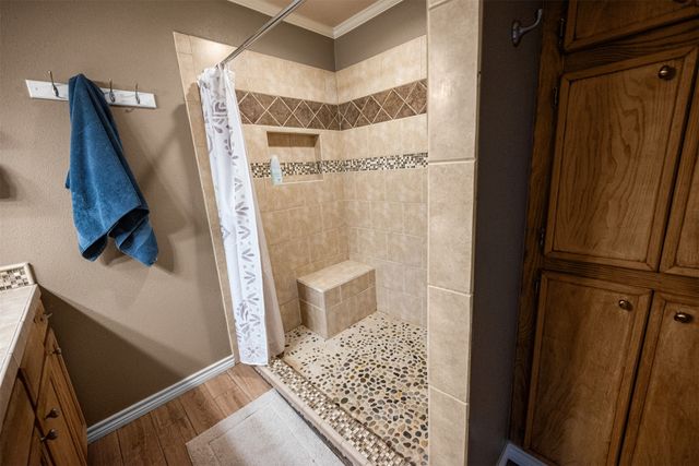 400 AN County Rd 374, Palestine, TX 75801