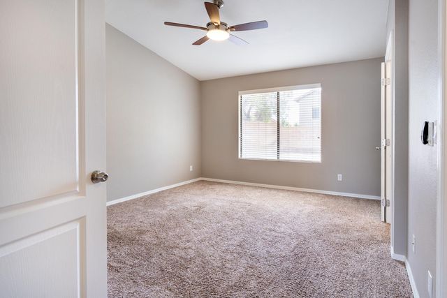 15006 S 27th Way, Phoenix, AZ 85048
