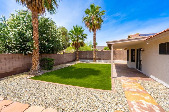 15006 S 27th Way, Phoenix, AZ 85048