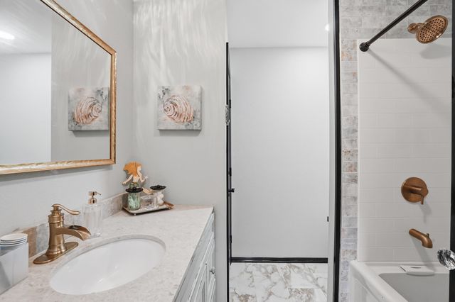 307 Wayside Dr, Houma, LA 70360