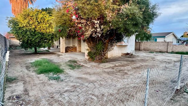 8242 S Pima Ln, Yuma, AZ 85364