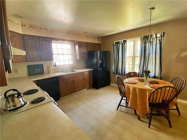 107 Brookfield Drive, Macungie Boro, PA 18062