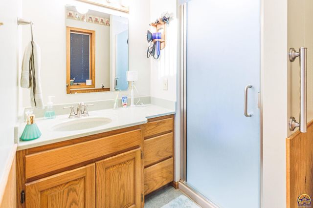 16755 Say Rd, Wamego, KS 66547