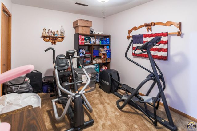 16755 Say Rd, Wamego, KS 66547