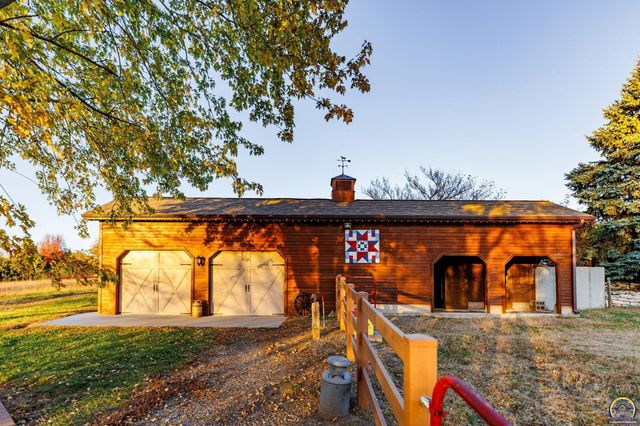 16755 Say Rd, Wamego, KS 66547