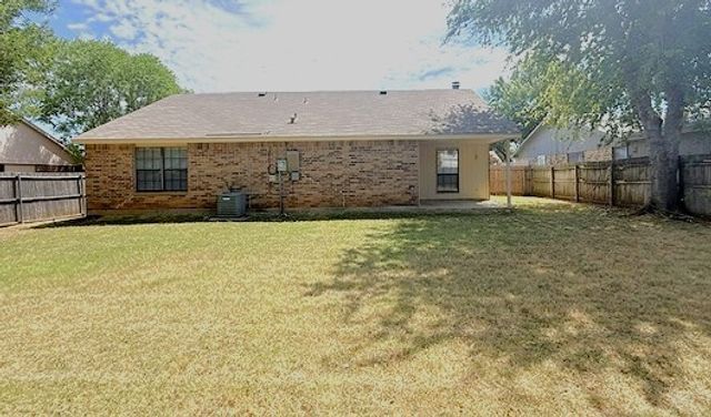 7524 Blue Sage Circle, Fort Worth, TX 76123