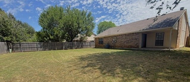 7524 Blue Sage Circle, Fort Worth, TX 76123