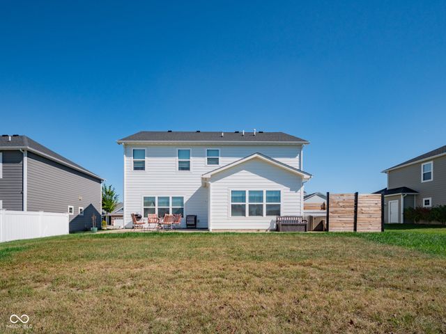 15745 Matthews Lane, Noblesville, IN 46060