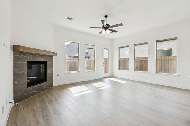 5405 Bardwell Drive, Denton, TX 76226