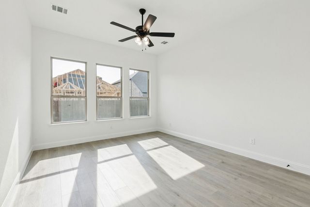 5405 Bardwell Drive, Denton, TX 76226