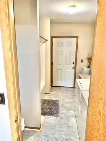 15380 Top Drive Drive, St Robert, MO 65584