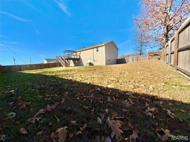 15380 Top Drive Drive, St Robert, MO 65584