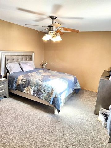 15380 Top Drive Drive, St Robert, MO 65584