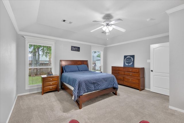 924 Chestnut Lane, Saginaw, TX 76179