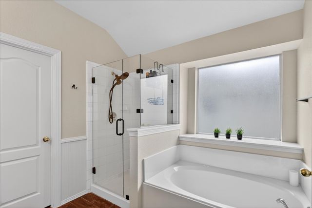 924 Chestnut Lane, Saginaw, TX 76179