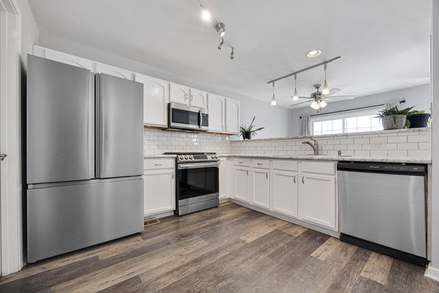 3165 Shenandoah Lane, Woodstock, IL 60098