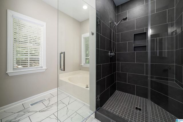 5762 DANA CIRCLE, Mccalla, AL 35111