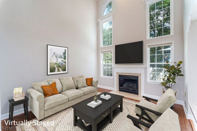 17 Clark Ct, Bernards Twp., NJ 07920