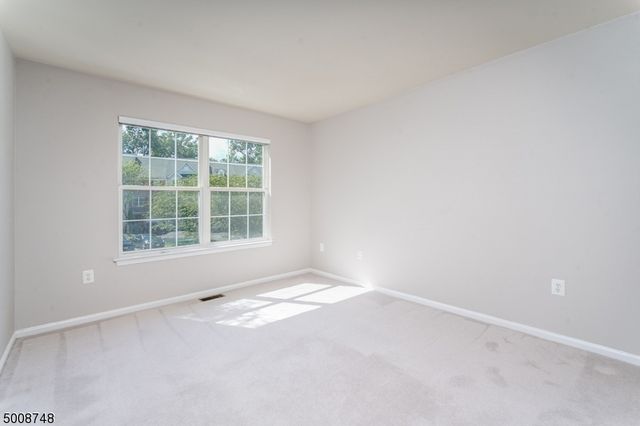 17 Clark Ct, Bernards Twp., NJ 07920