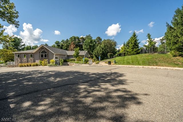 17 Clark Ct, Bernards Twp., NJ 07920