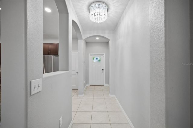 724 ROYAL EMPRESS DRIVE, Ruskin, FL 33570