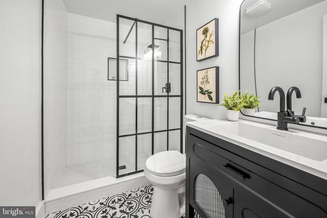 1359 ROCK CHAPEL RD, Herndon, VA 20170