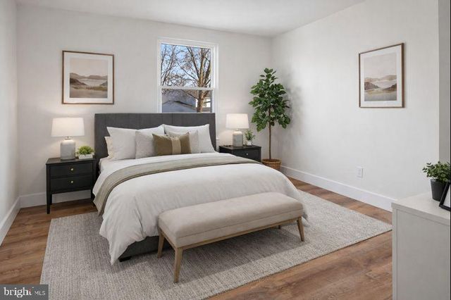 1359 ROCK CHAPEL RD, Herndon, VA 20170