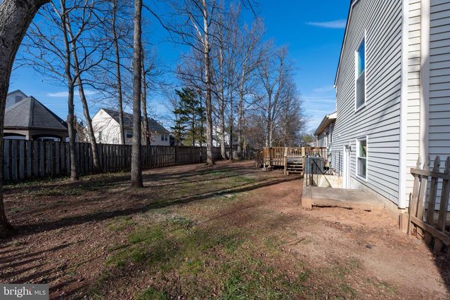 1359 ROCK CHAPEL RD, Herndon, VA 20170