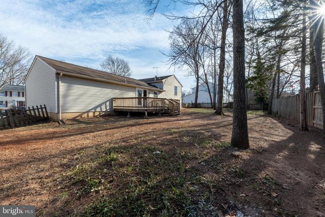 1359 ROCK CHAPEL RD, Herndon, VA 20170