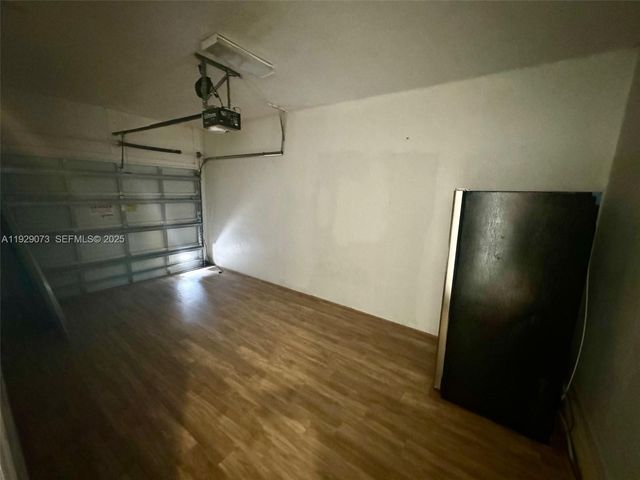 35 SE 3rd Ave 35, Hallandale Beach, FL 33009