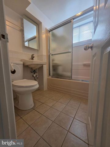 6912 FURNESS AVE, Oxon Hill, MD 20745