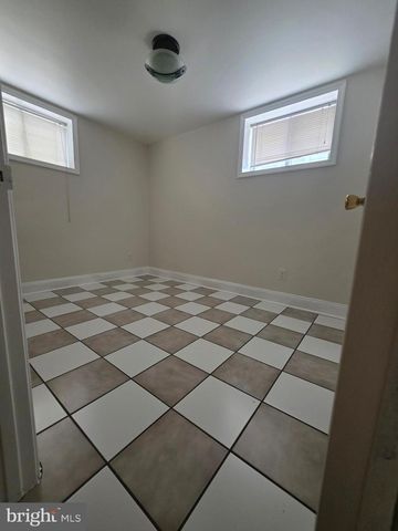 6912 FURNESS AVE, Oxon Hill, MD 20745