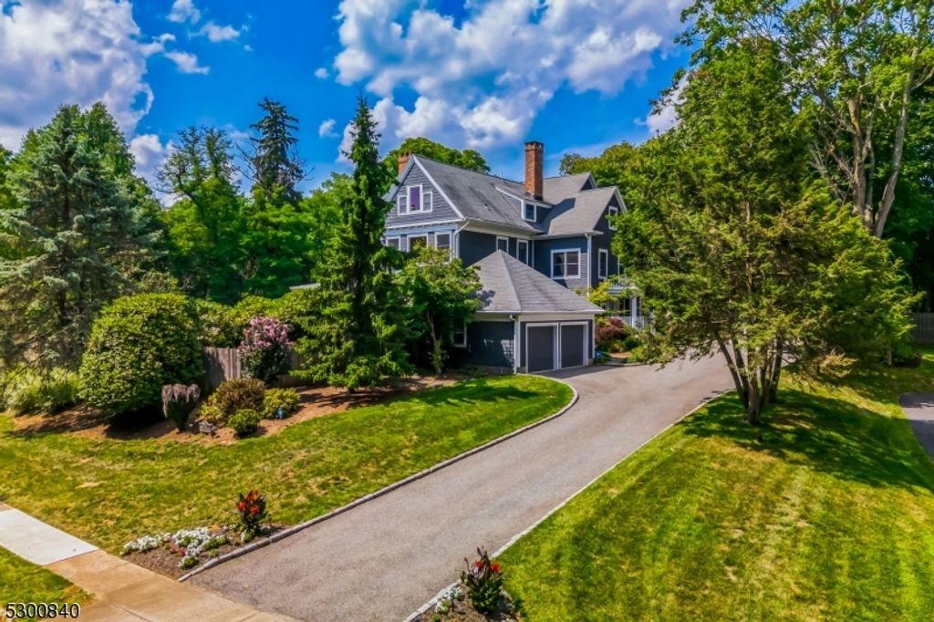 178 James St, Morristown Town, NJ 07960