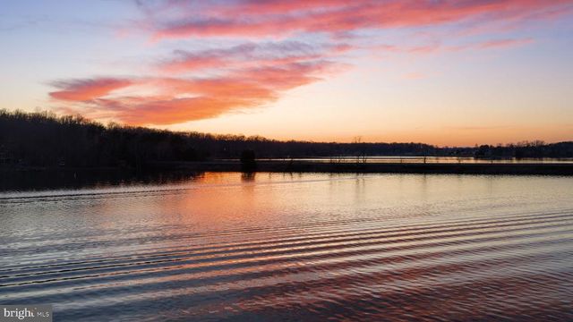 6109 LAKE FRONT WAY, Spotsylvania, VA 22551