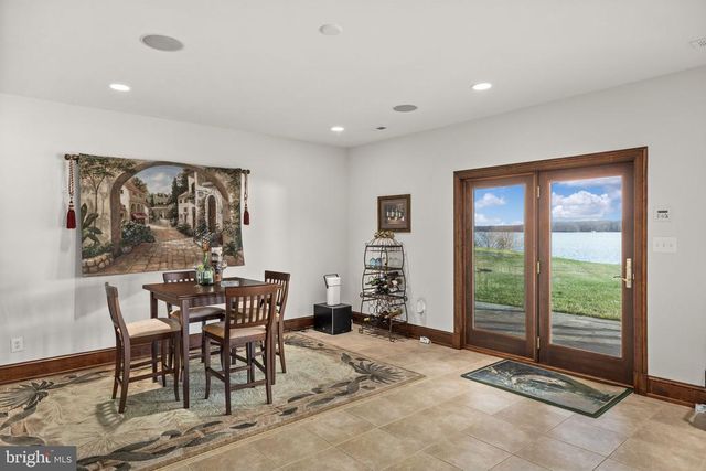 6109 LAKE FRONT WAY, Spotsylvania, VA 22551