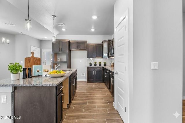 937 Nayland Place, El Paso, TX 79928