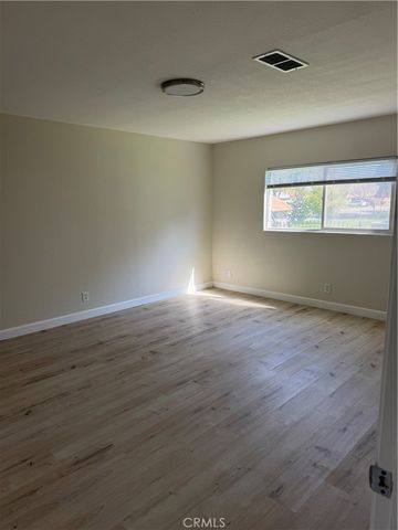1056 E Alexander, Merced, CA 95340