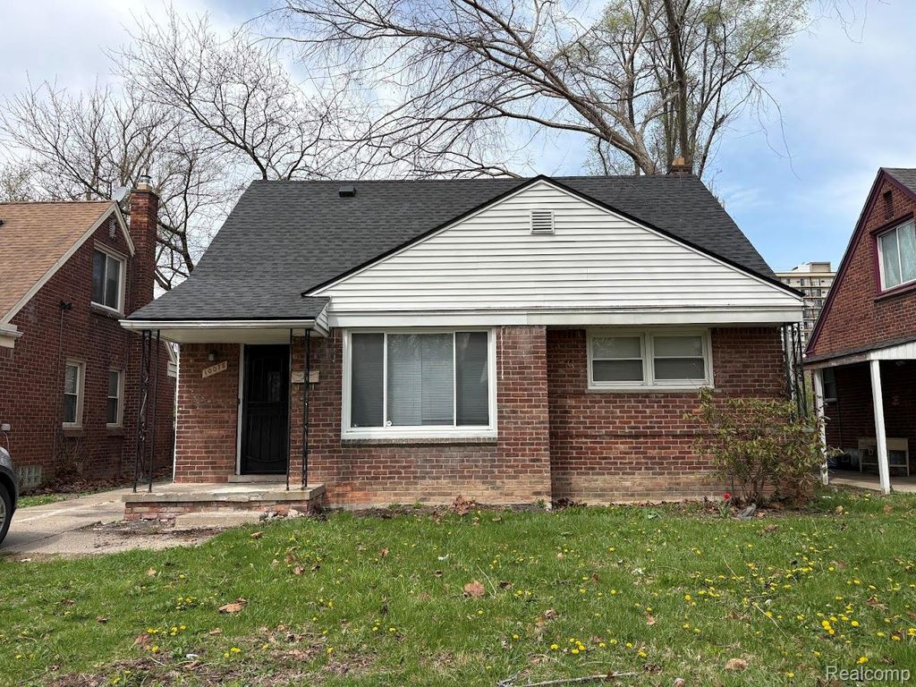10078 Heyden Court, Detroit, MI 48228