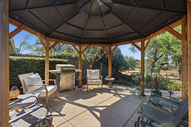 2090 5th St, Lincoln, CA 95648